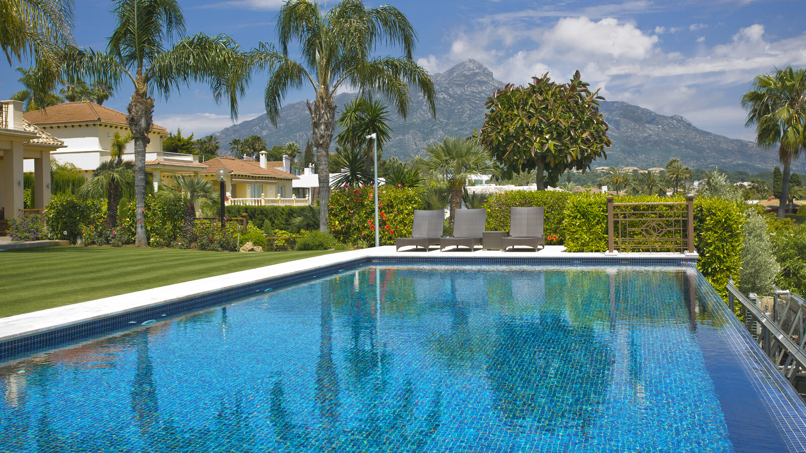 Swimming pool heating Marbella